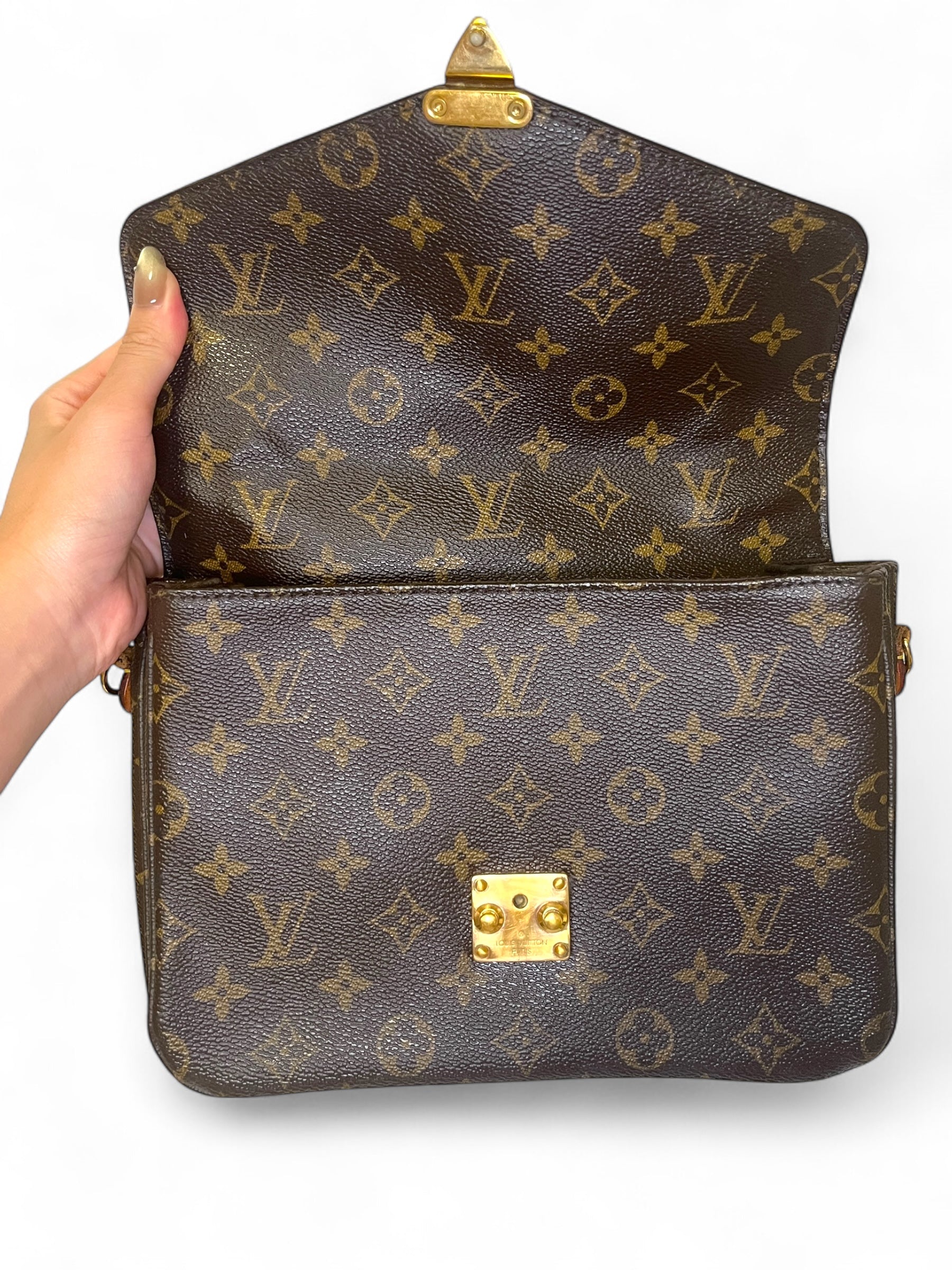 Louis Vuitton Pochette Métis