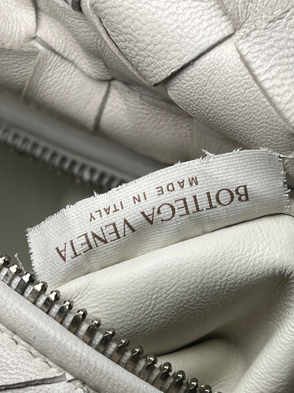 Bottega Veneta Mini Jodie in Chalk