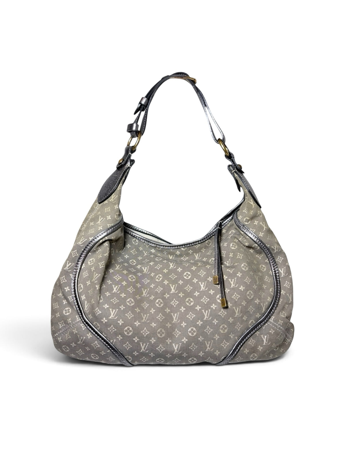 Thrift Mint grey Louis Vuitton monogram canvas hobo bag with metallic leather trim and a comfortable shoulder strap.